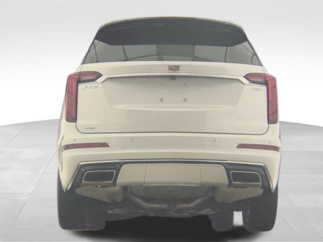 Used 2024 Cadillac XT6 Premium Luxury image 5