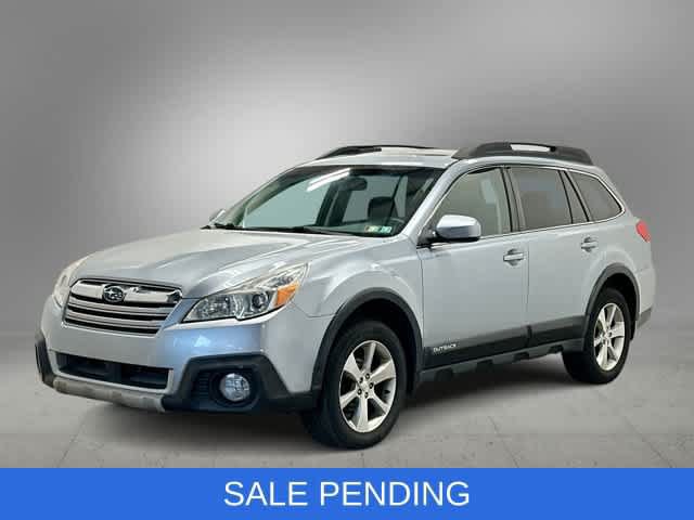 Used 2013 Subaru Outback 2.5i Limited AWD/4WD image 1