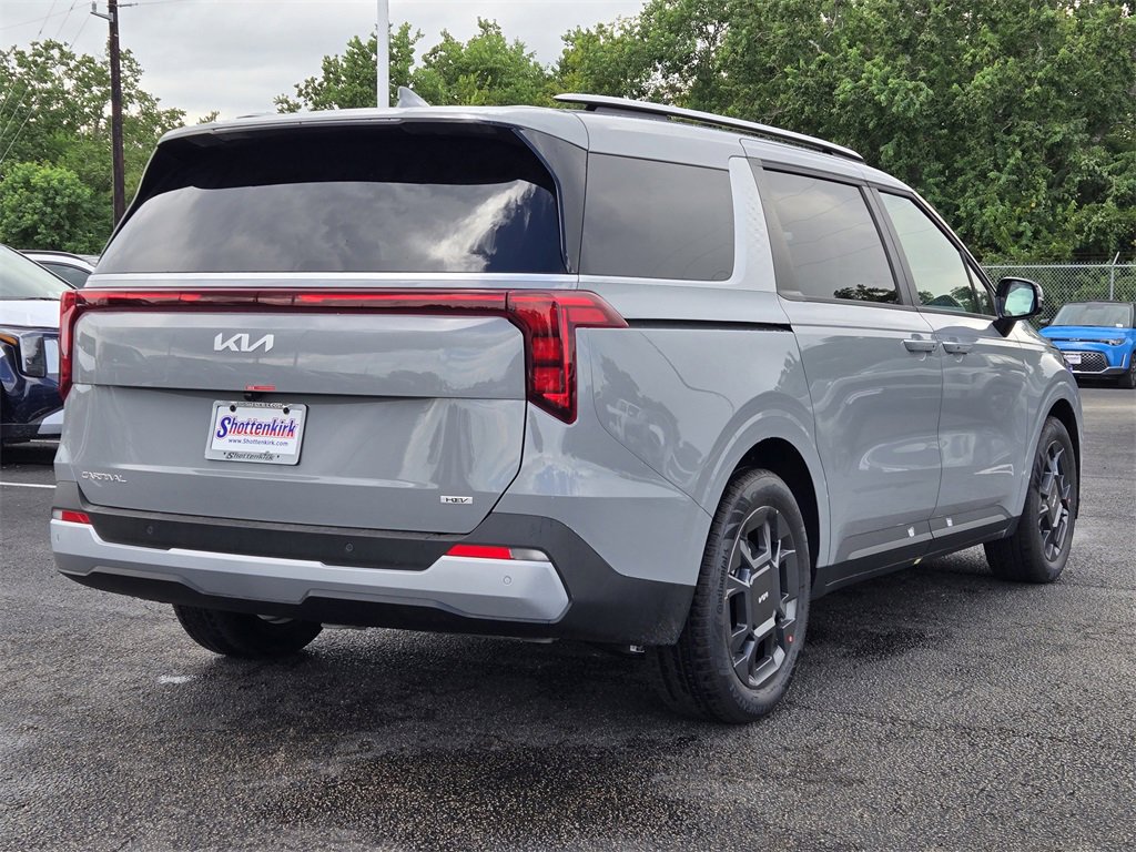 New 2026 Kia Carnival EX image 4