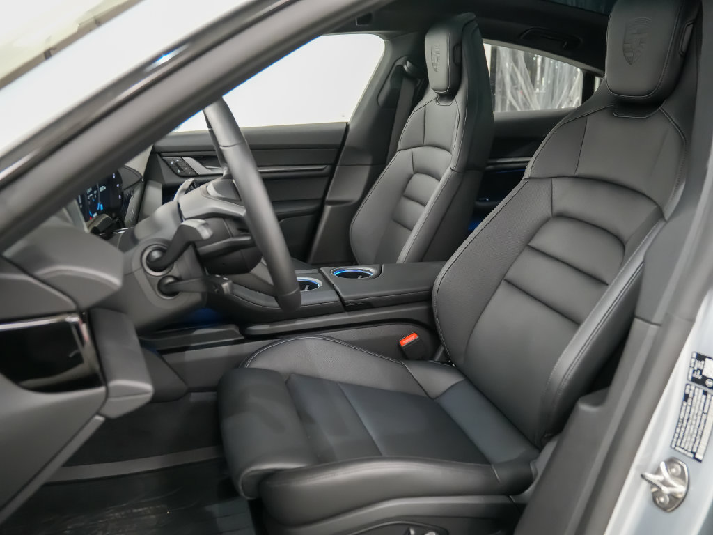 New 2026 Porsche Taycan AWD/4WD image 5
