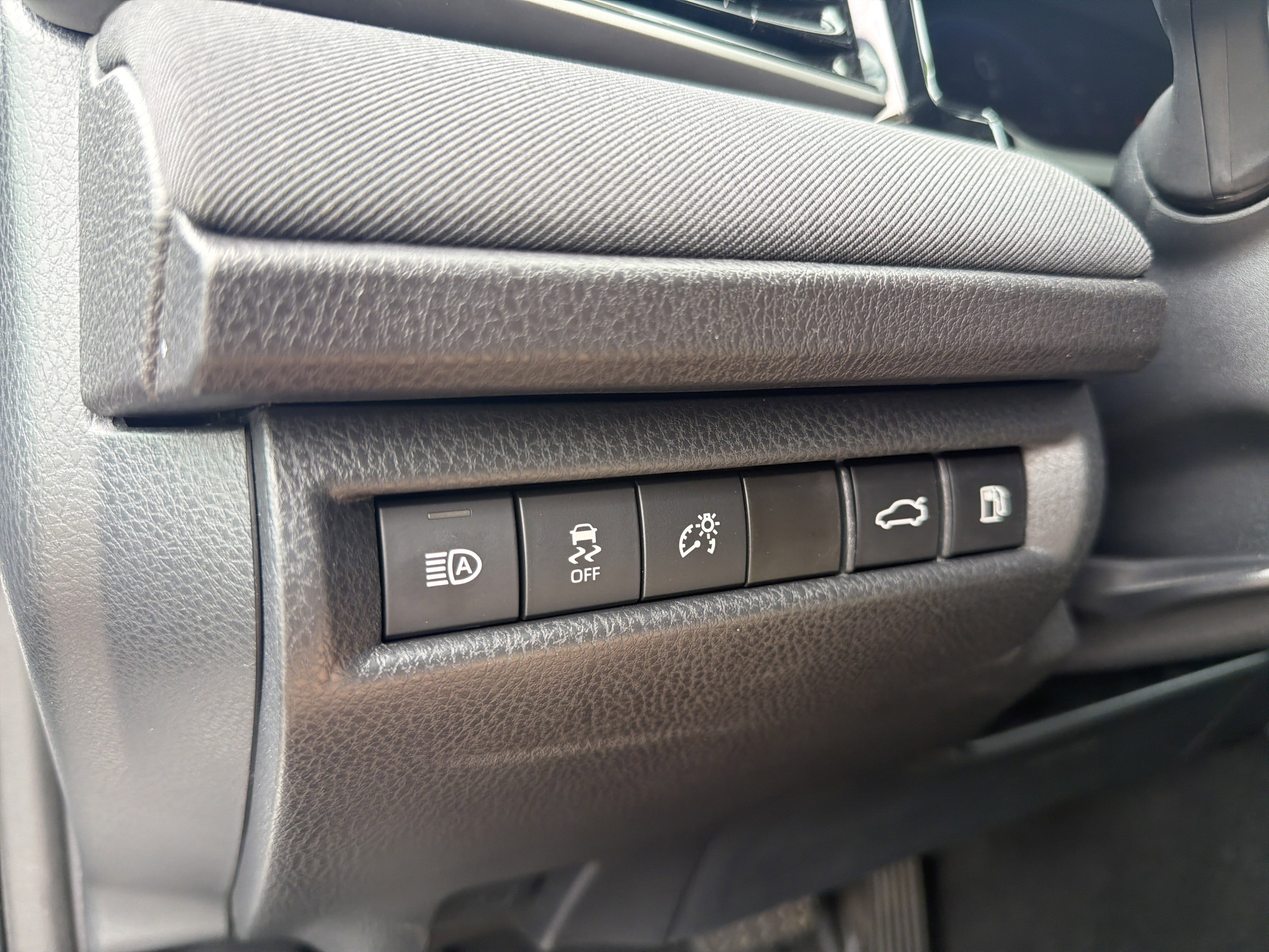 Certified 2025 Toyota Camry LE w/ Convenience Package AWD/4WD image 13