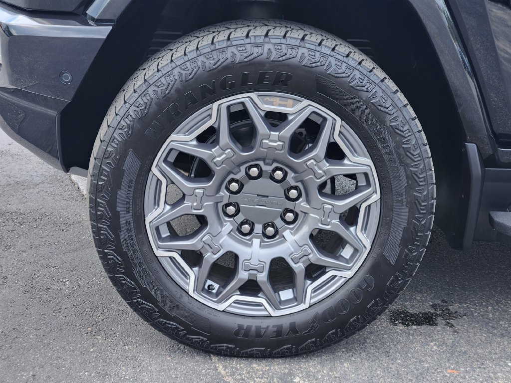 Used 2026 GMC Hummer EV SUV AWD/4WD image 10
