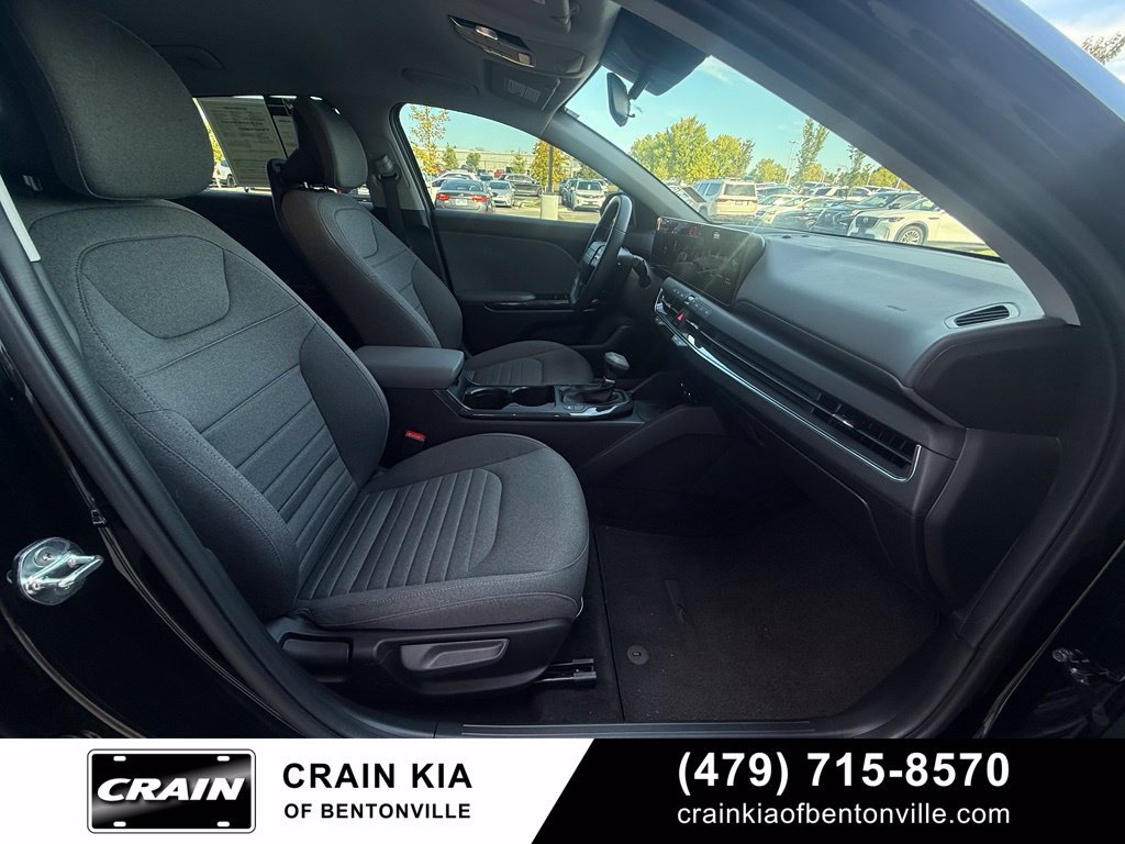 Certified 2025 Kia K4 EX FWD image 31