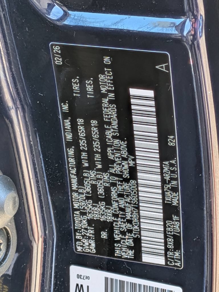 Used 2026 Toyota Highlander XLE AWD/4WD image 37