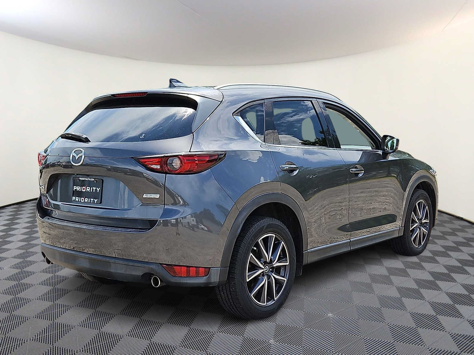 Used 2018 MAZDA CX-5 Grand Touring w/ Premium Package AWD/4WD image 4