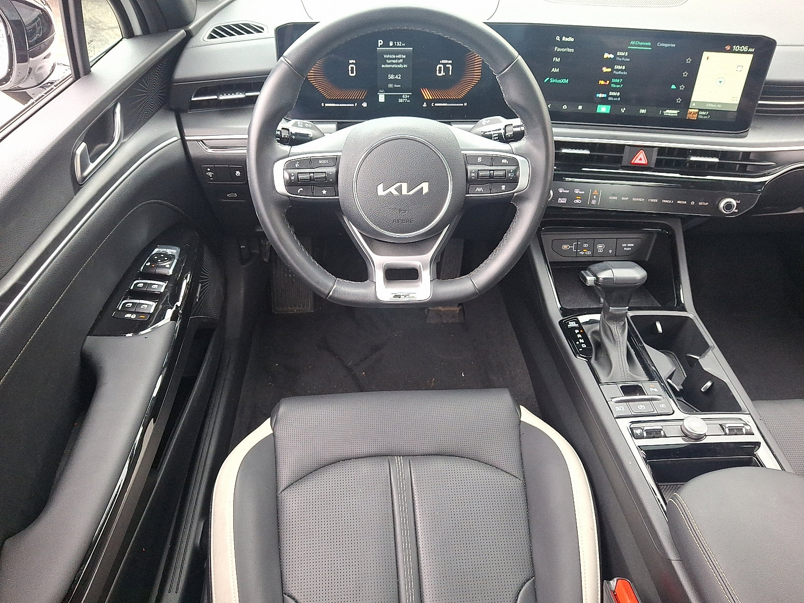 Used 2025 Kia K5 GT-Line w/ GT-Line Premium Package image 11