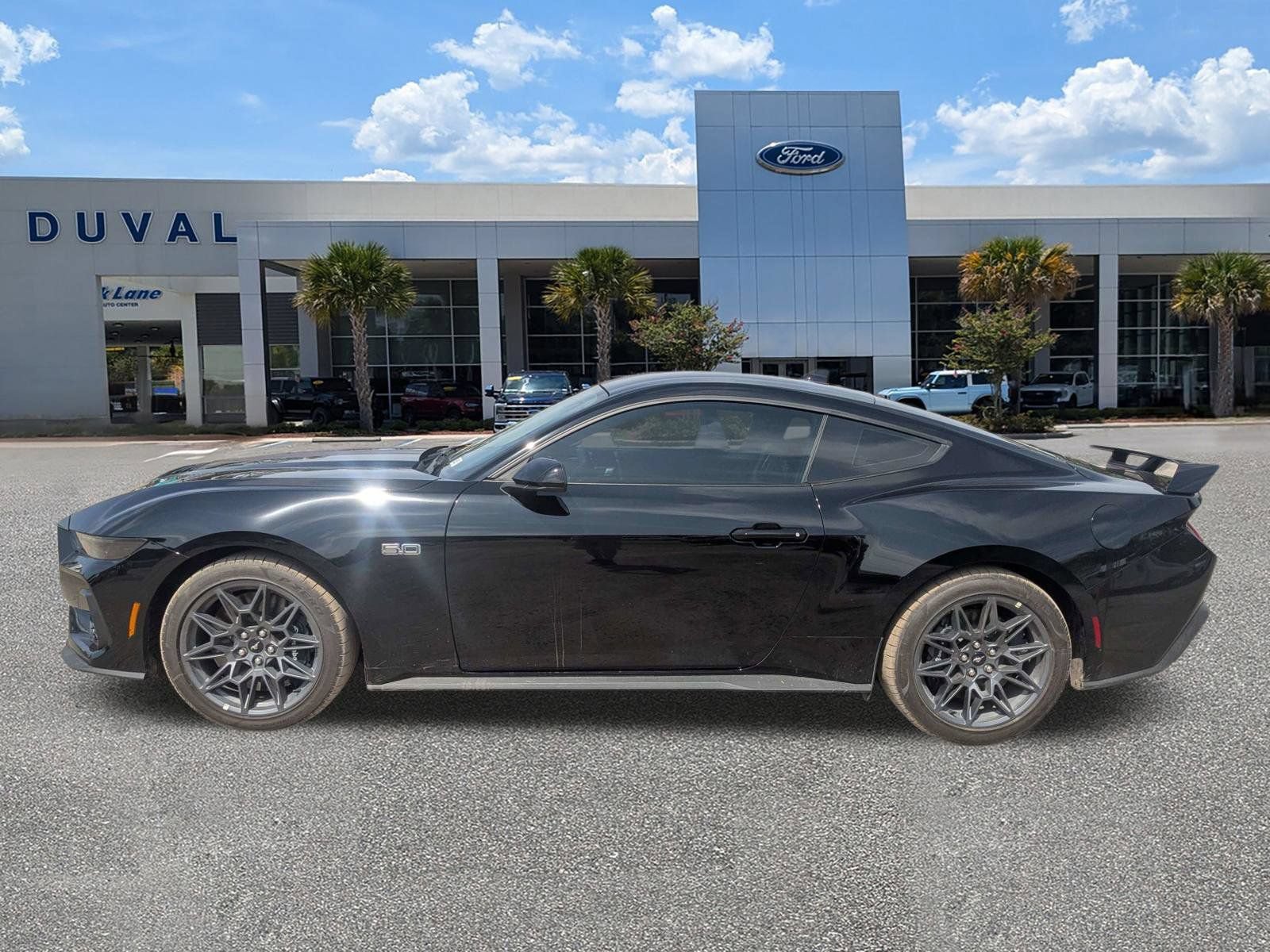 New 2026 Ford Mustang GT Premium w/ GT Performance Package RWD image 7