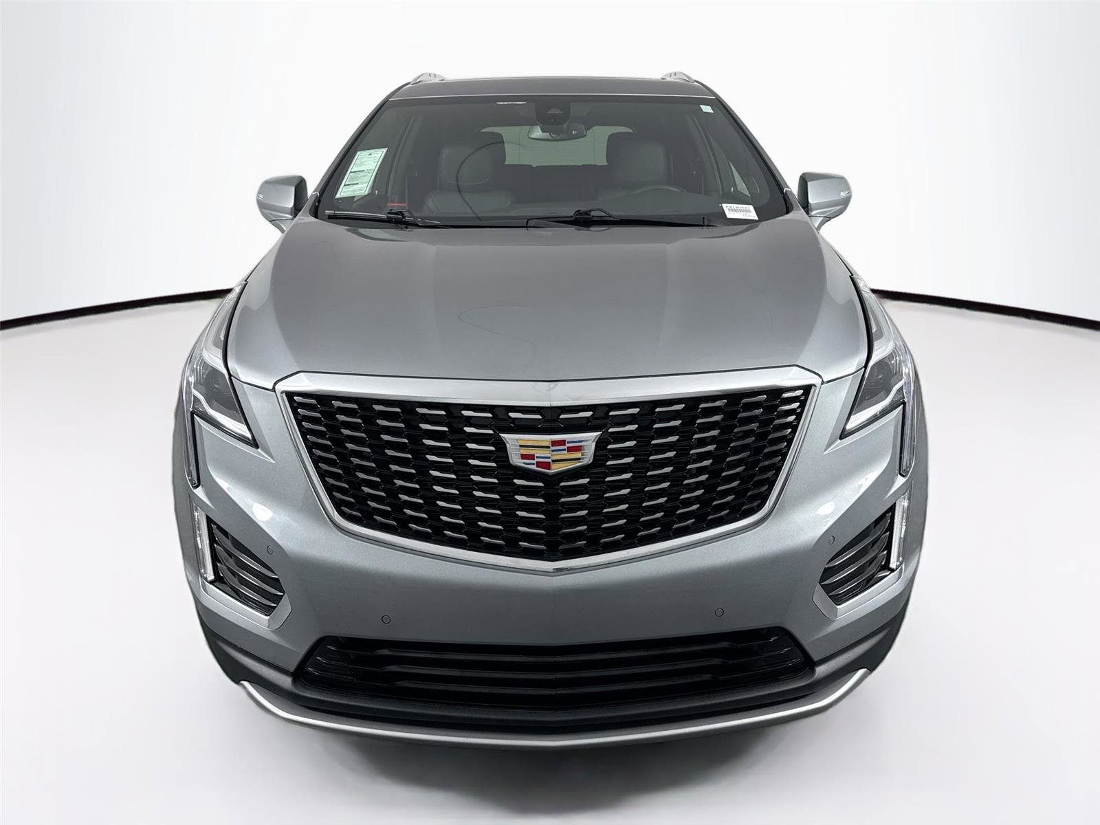 Used 2025 Cadillac XT5 Premium Luxury image 3