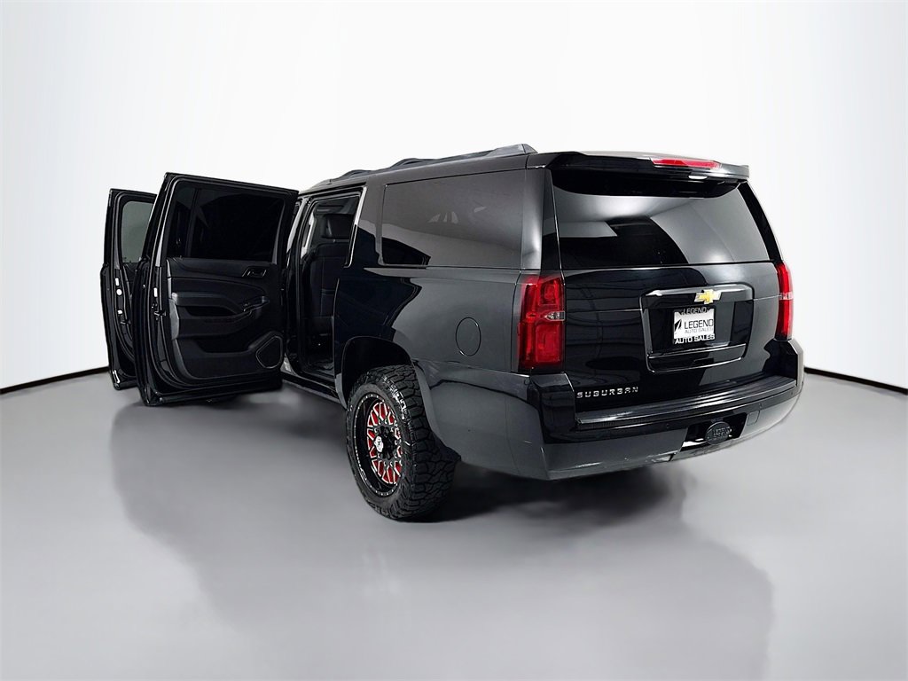 Used 2020 Chevrolet Suburban LT image 32