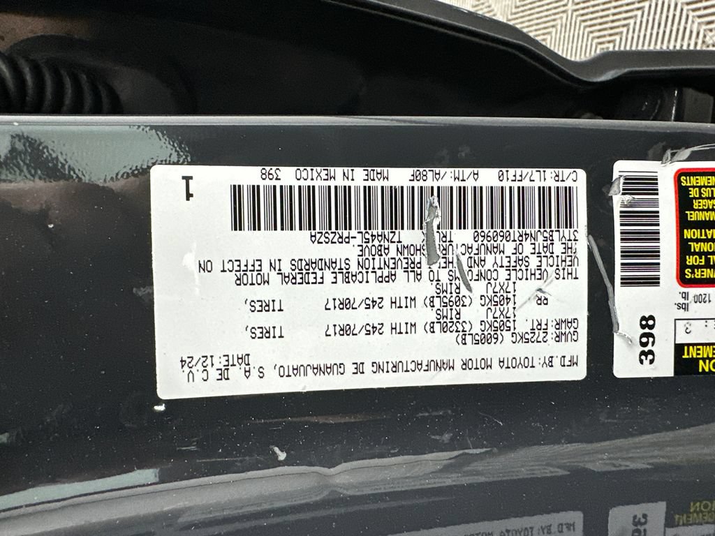 Used 2024 Toyota Tacoma SR5 AWD/4WD image 31