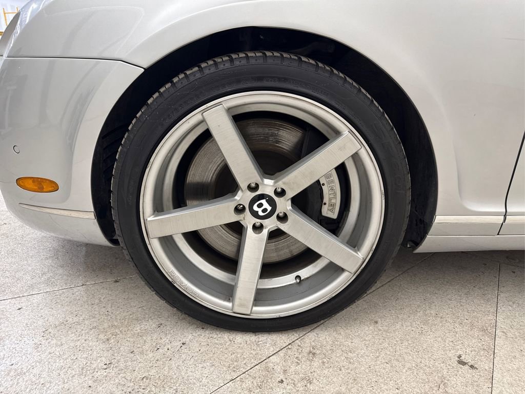 Used 2005 Bentley Continental GT AWD/4WD image 13