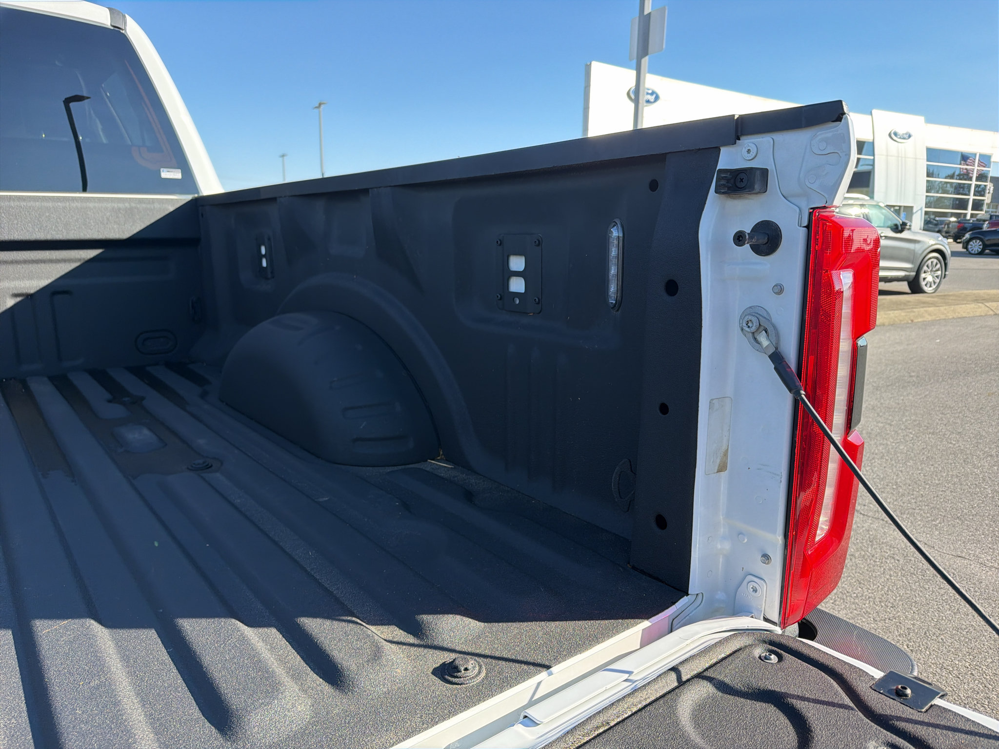 Used 2024 Ford F250 Lariat w/ Chrome Package AWD/4WD image 31