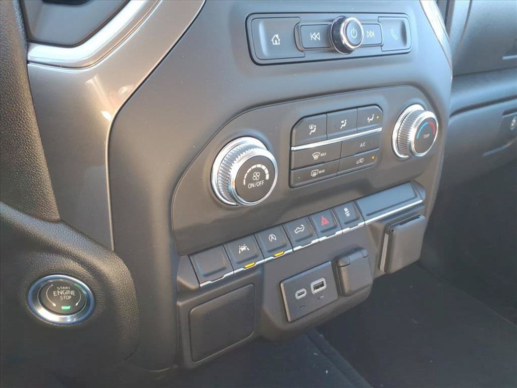 New 2026 GMC Sierra 1500 Pro w/ Graphite Edition AWD/4WD image 19