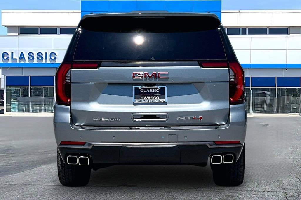 Used 2026 GMC Yukon AT4 Ultimate w/ LPO, Floor Liner Package AWD/4WD image 6