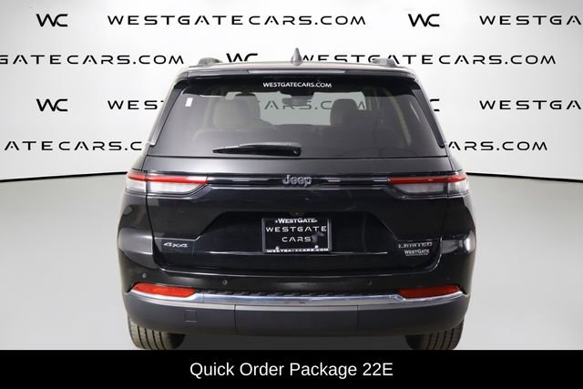 Used 2022 Jeep Grand Cherokee Limited AWD/4WD image 4