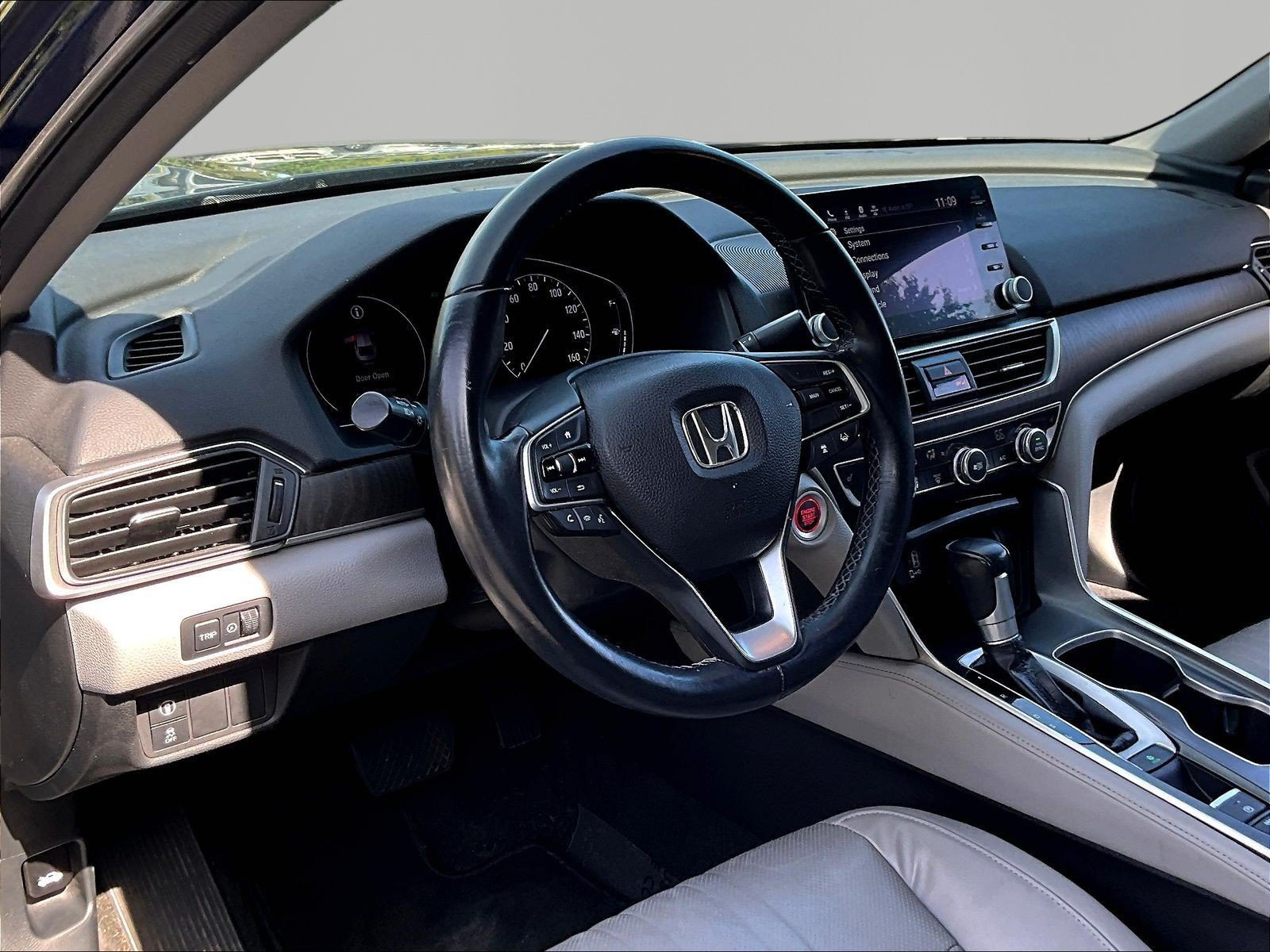 Used 2018 Honda Accord EX-L image 17