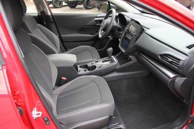 Certified 2025 Subaru Impreza 2.0i image 33