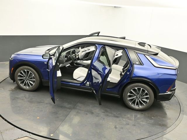 New 2025 Cadillac Lyriq Sport image 55