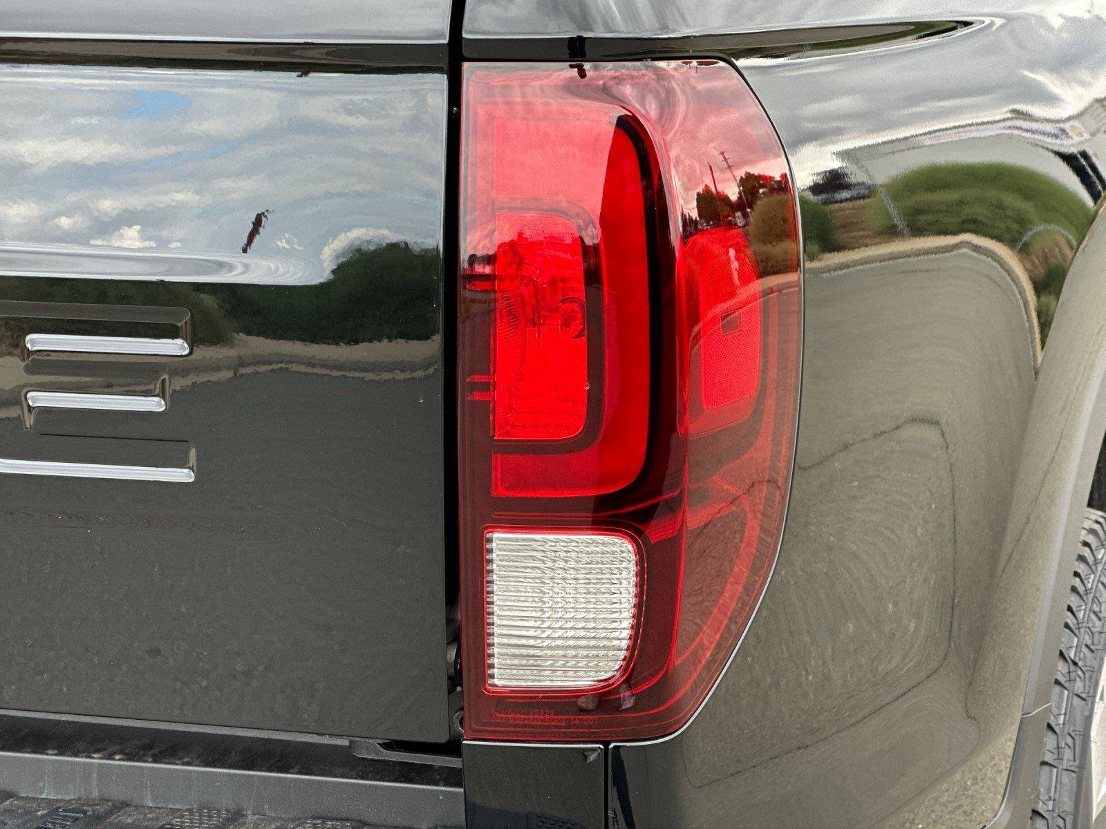 New 2026 Honda Ridgeline RTL image 17