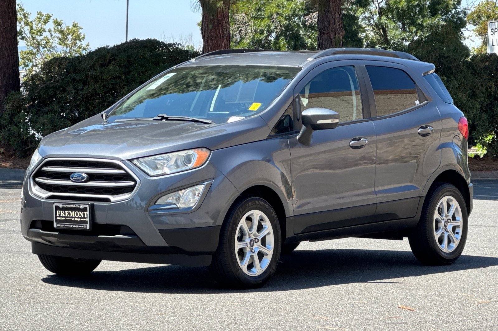 Used 2020 Ford EcoSport SE w/ SE Convenience Package image 7