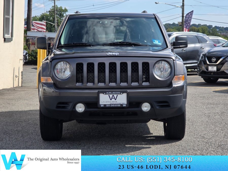 Used 2016 Jeep Patriot Latitude w/ Sun/Sound Group AWD/4WD image 2