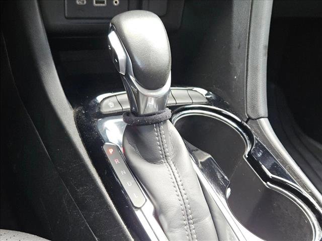 Used 2023 Buick Encore GX Essence w/ Experience Buick Package FWD image 11
