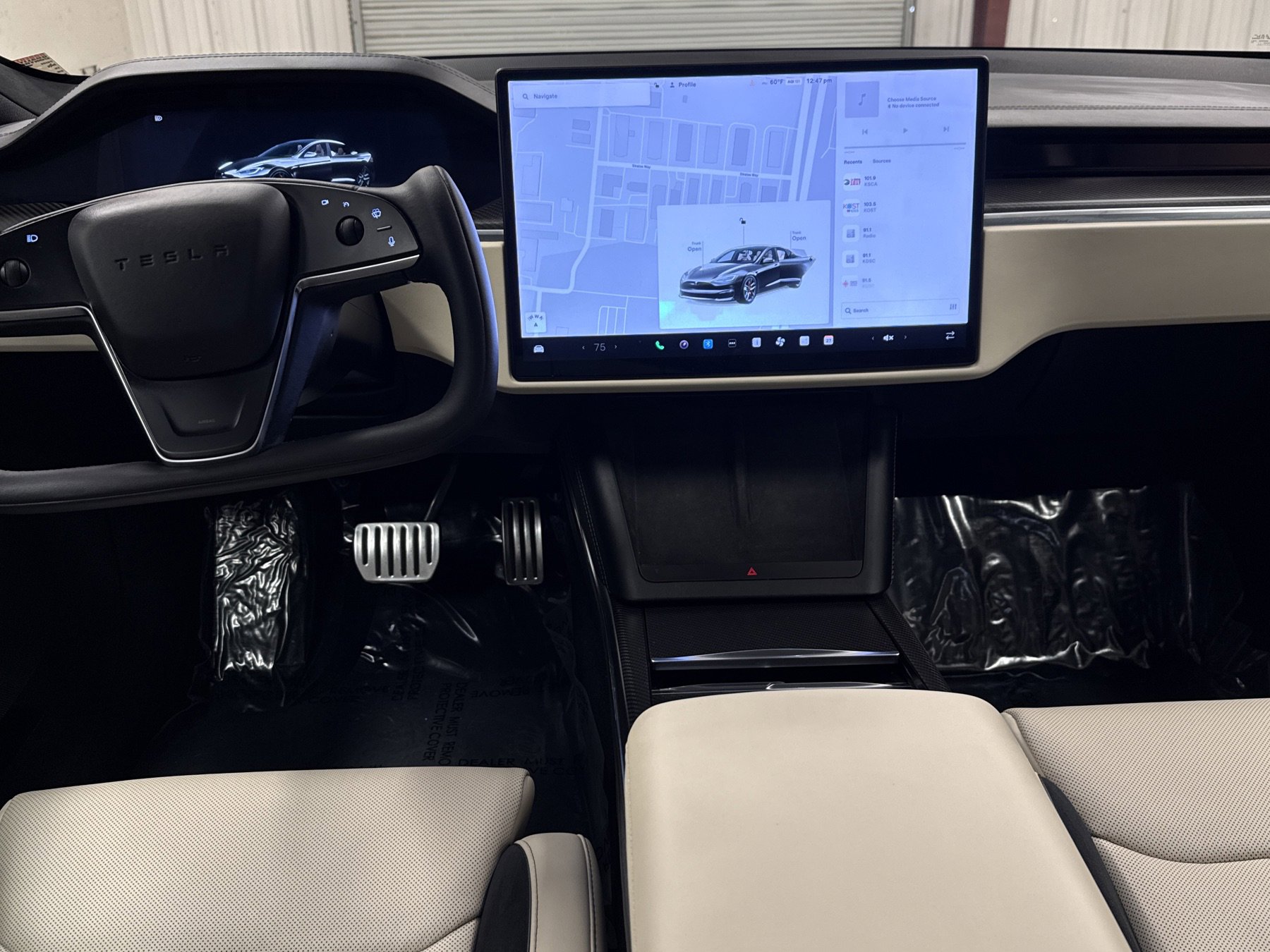 Used 2025 Tesla Model S Plaid image 25