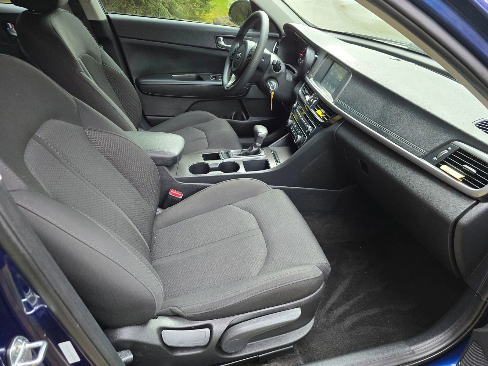 Used 2018 Kia Optima LX image 11