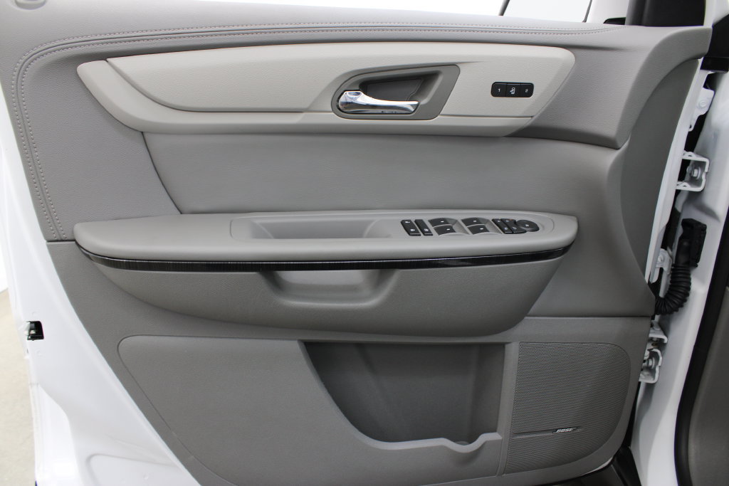 Used 2017 Chevrolet Traverse Premier FWD image 15