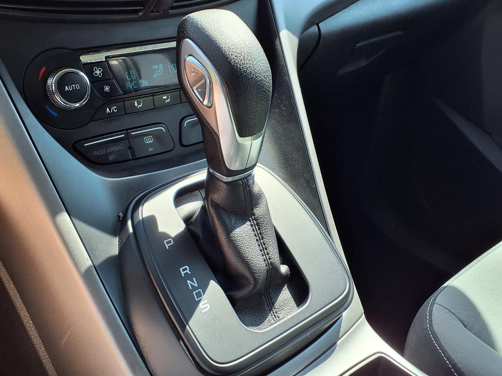 Used 2014 Ford Escape SE w/ Equipment Group 201A FWD image 23