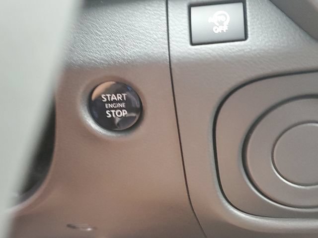 New 2026 Nissan Frontier SV w/ SV Convenience Package RWD image 31