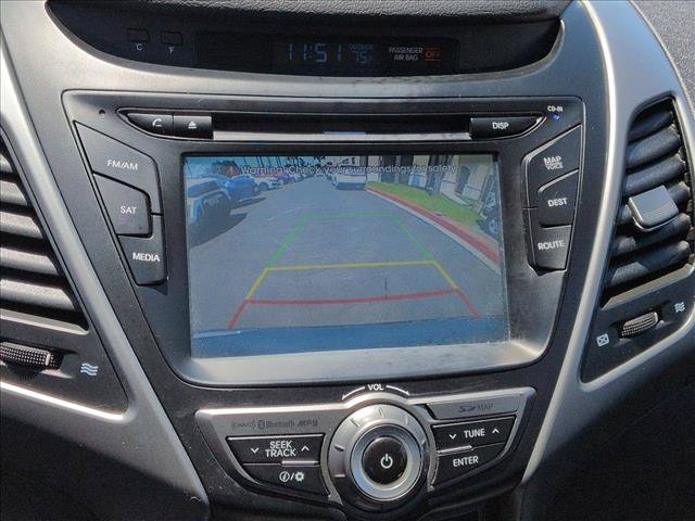 Used 2015 Hyundai Elantra Limited w/ Option Group 05 FWD image 14