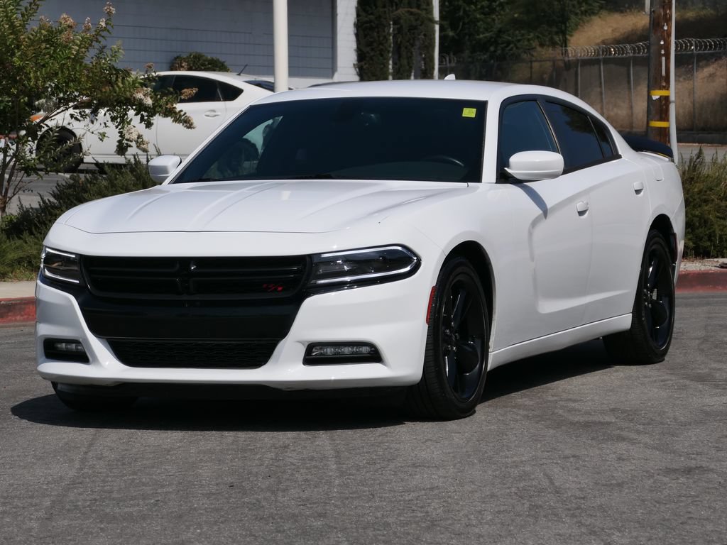 Used 2016 Dodge Charger R/T RWD image 7