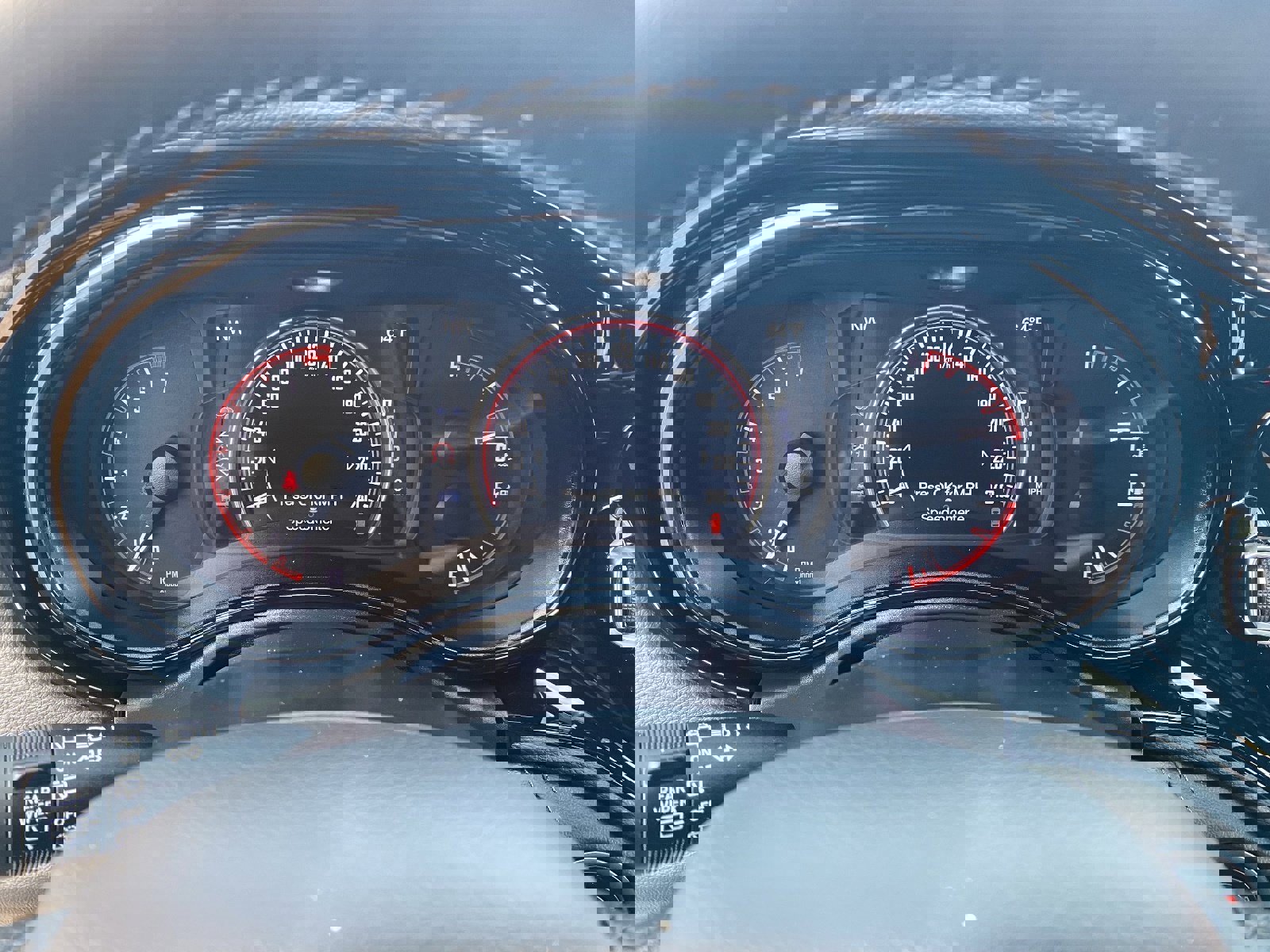 Used 2021 Dodge Durango SXT image 32