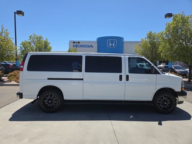 Used 2019 Chevrolet Express 3500 LT w/ LT Preferred Equipment Group RWD image 5