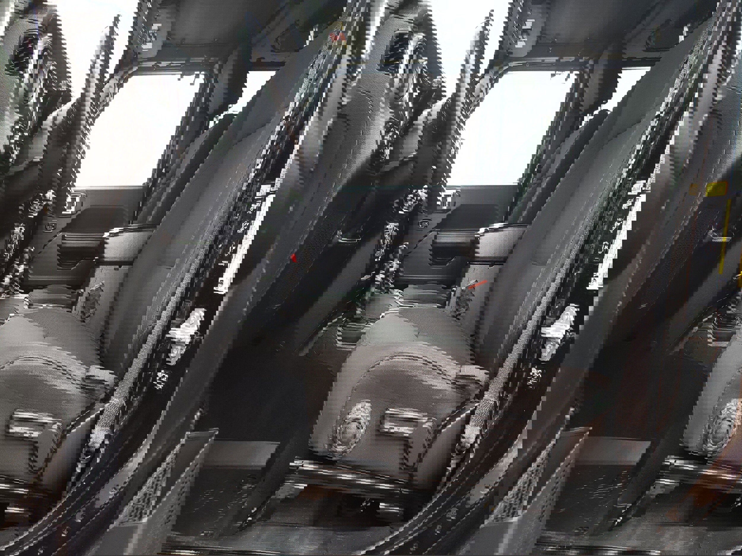 Used 2021 Jeep Gladiator Sport image 14