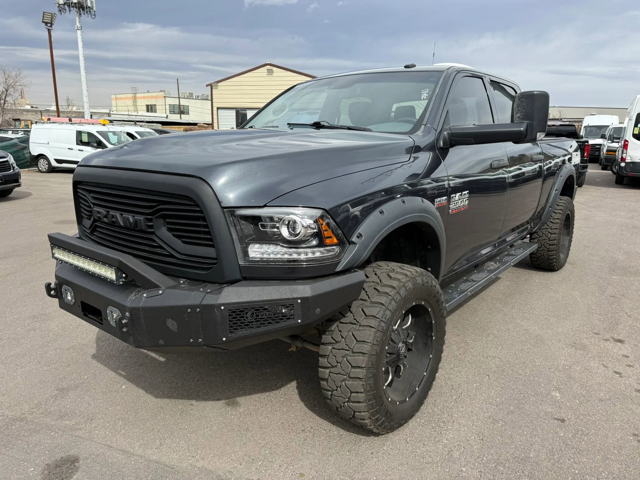 Used 2015 RAM 2500 Tradesman w/ Chrome Appearance Group AWD/4WD image 18