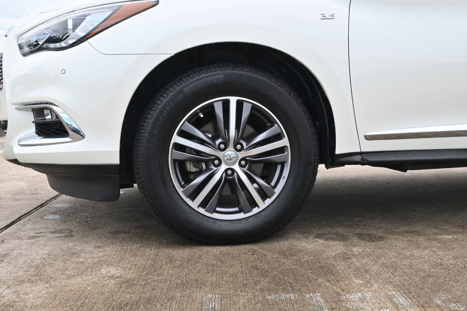 Used 2017 INFINITI QX60 FWD w/ Premium Plus Package image 26