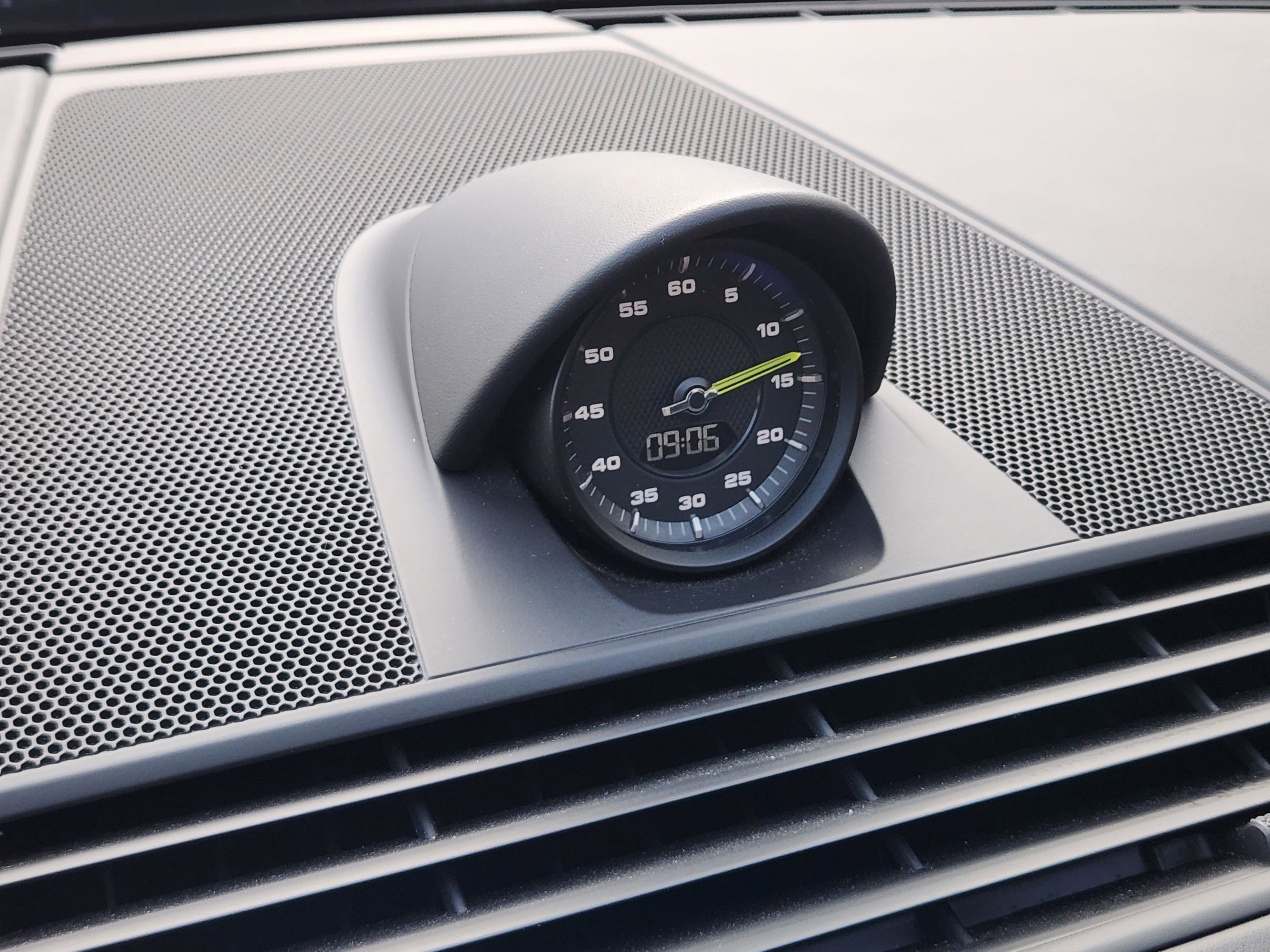 Used 2018 Porsche Panamera Turbo S image 16