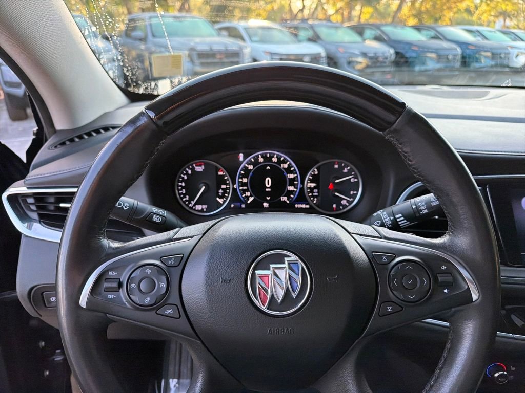 Used 2020 Buick Enclave Avenir w/ Avenir Technology Package image 22