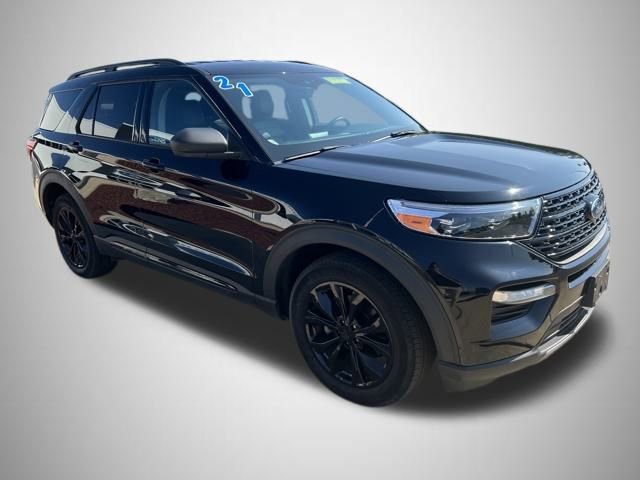 Used 2021 Ford Explorer XLT image 7