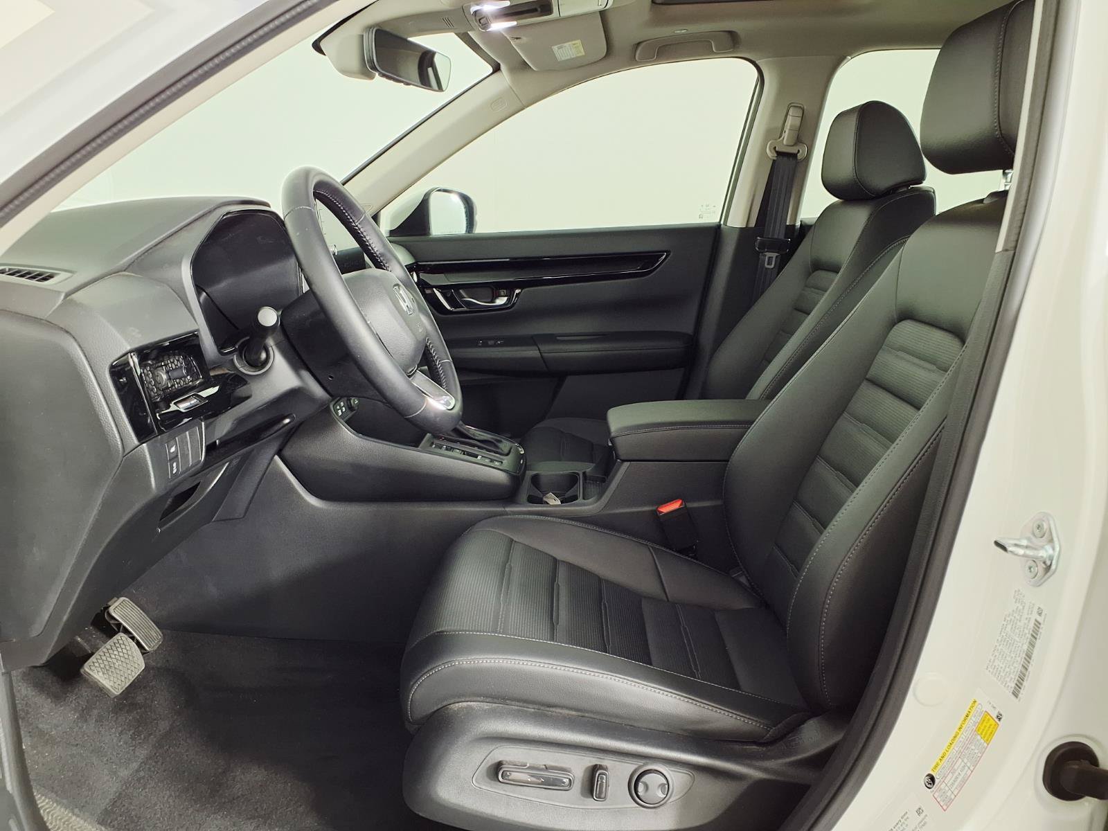 Used 2025 Honda CR-V EX-L image 17