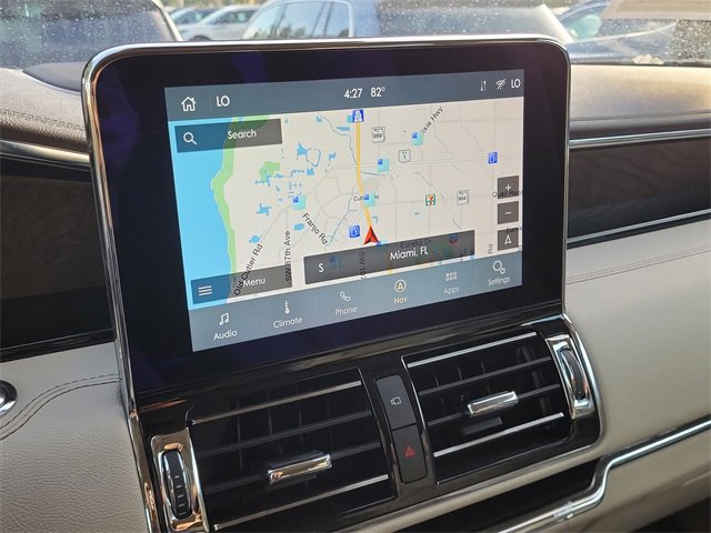 Used 2020 Lincoln Navigator Reserve w/ Luxury Package image 19