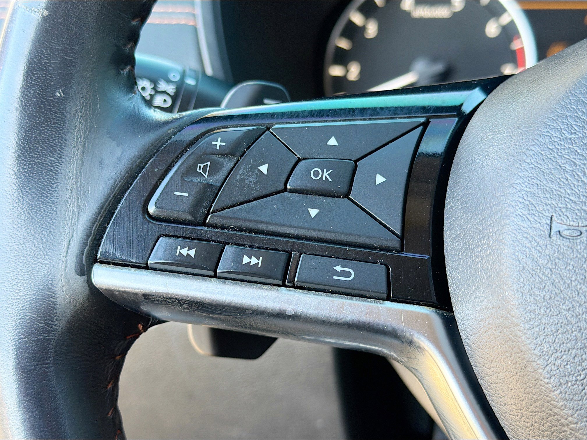 Used 2020 Nissan Altima 2.5 SR image 31