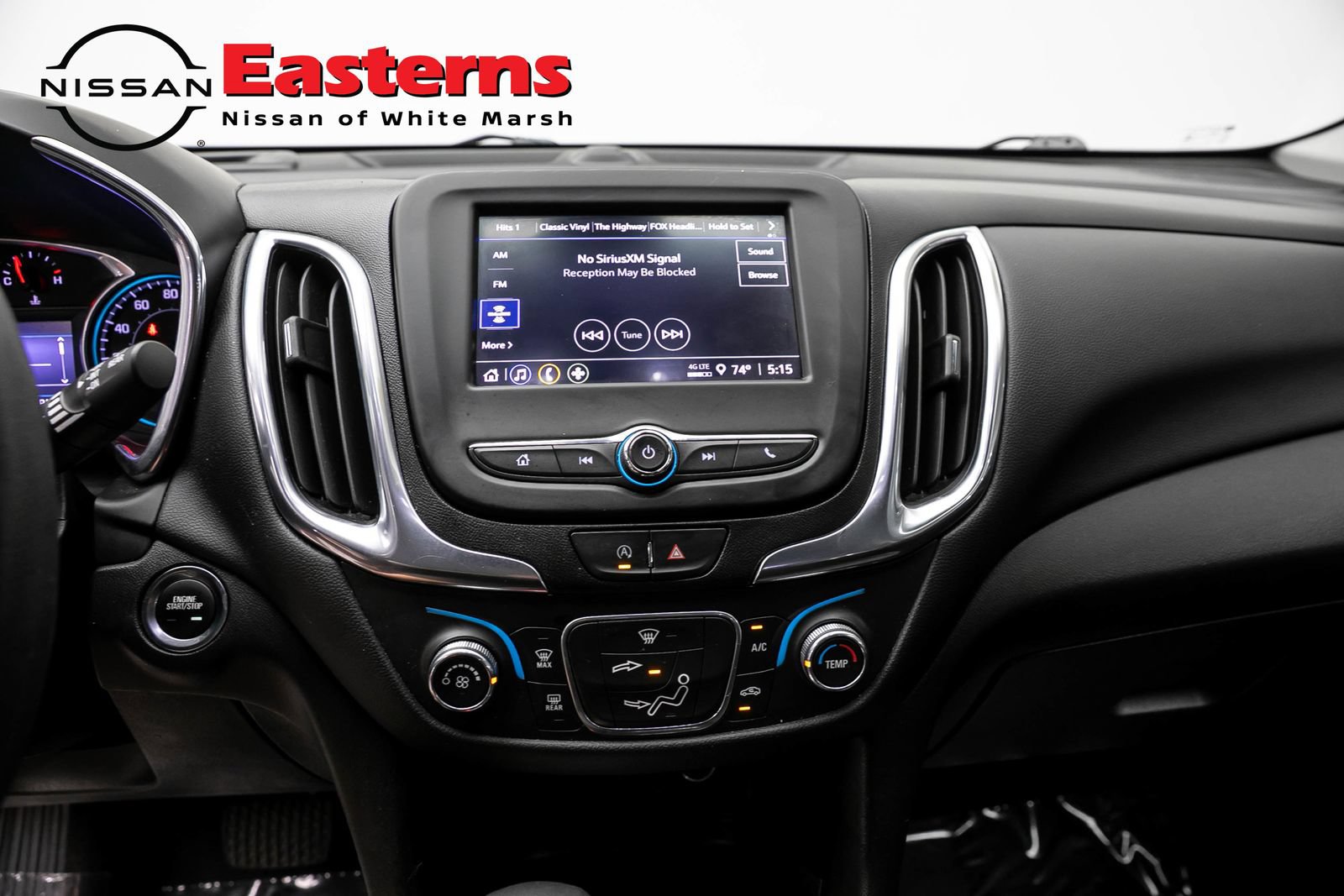 Used 2022 Chevrolet Equinox LT FWD image 12