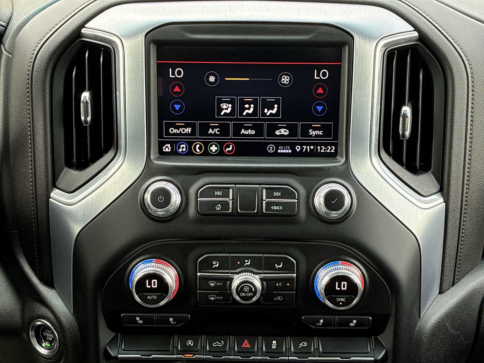 Used 2020 GMC Sierra 1500 SLT AWD/4WD image 16