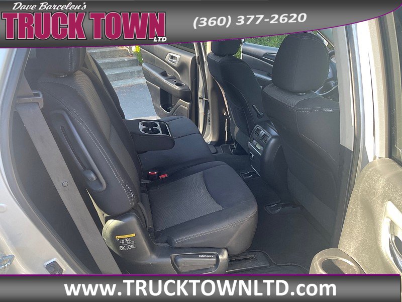 Used 2020 Nissan Pathfinder S AWD/4WD image 14