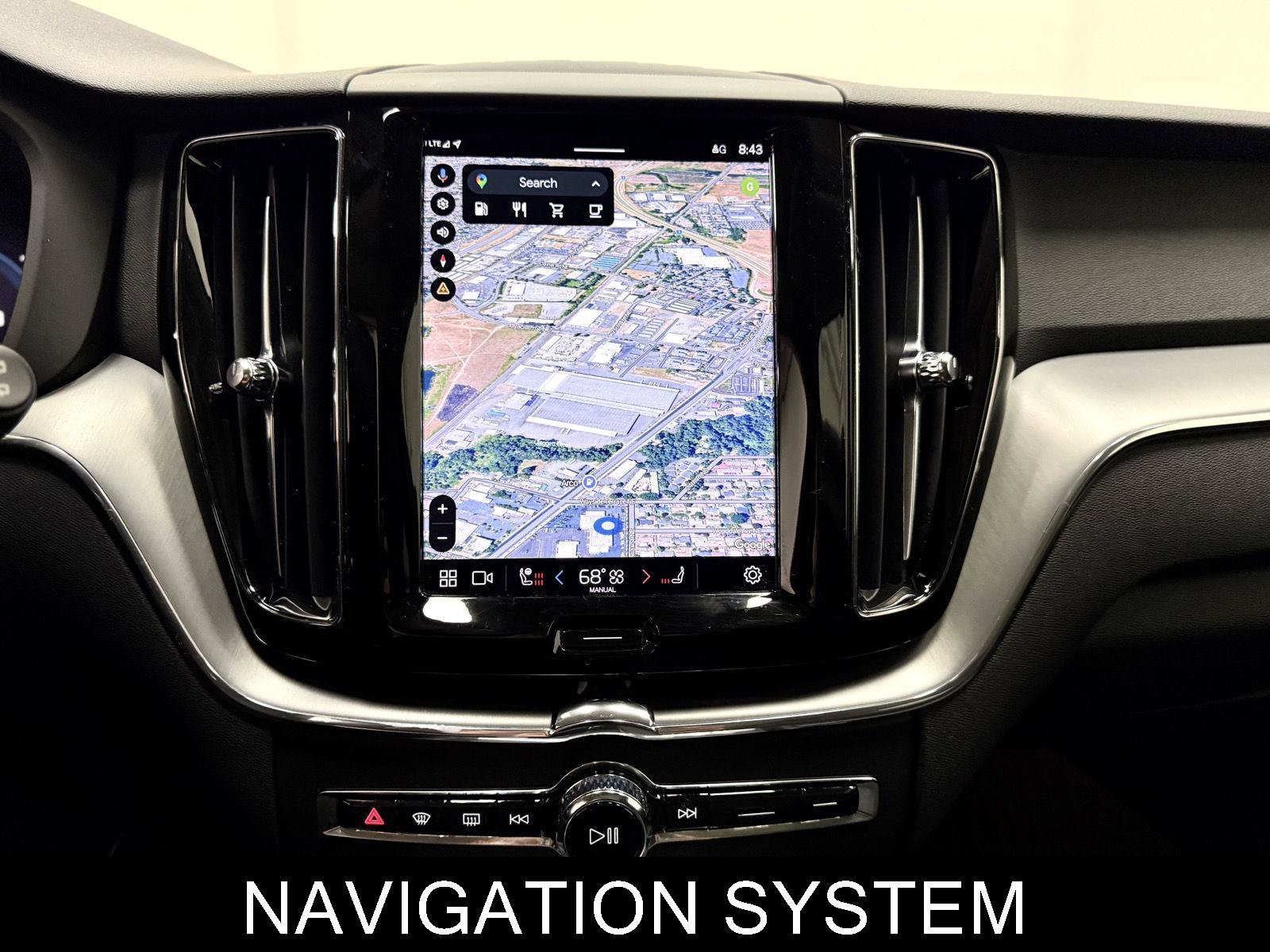 Used 2023 Volvo XC60 B5 Core w/ Climate Package image 25