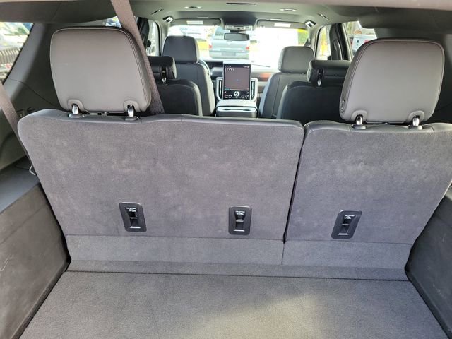 Certified 2025 GMC Yukon XL Denali image 14
