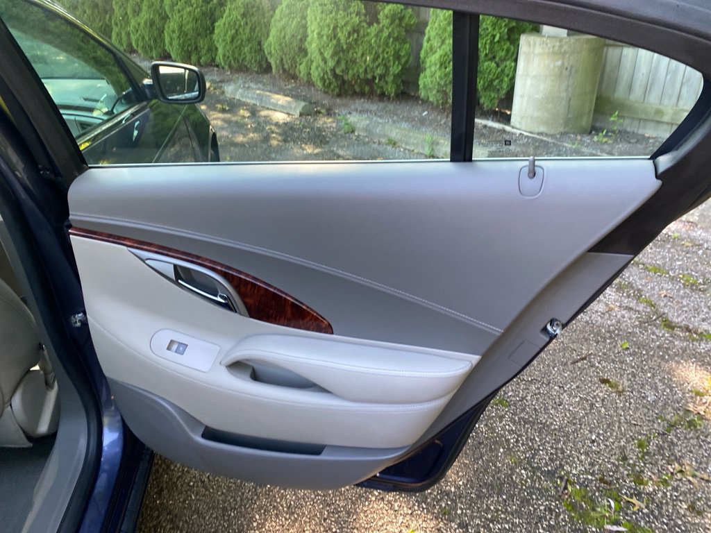 Used 2013 Buick LaCrosse Leather FWD image 22